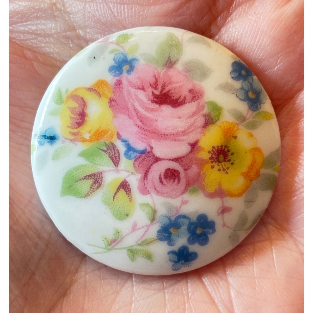 1970s Porcelain Cottagecore Floral Brooch Pink Rose Hand Painted Ceramic Pin